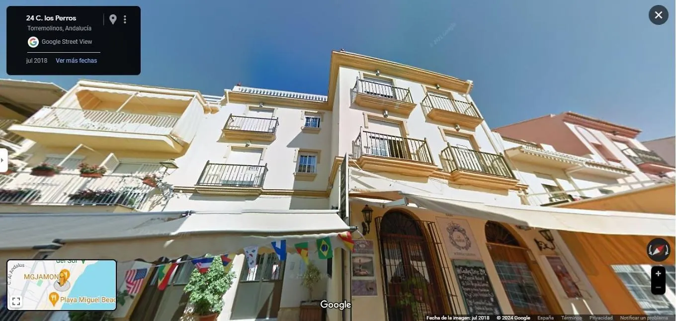 Edificio Maria Pina La Carihuela Calle Los Perros Torremolinos