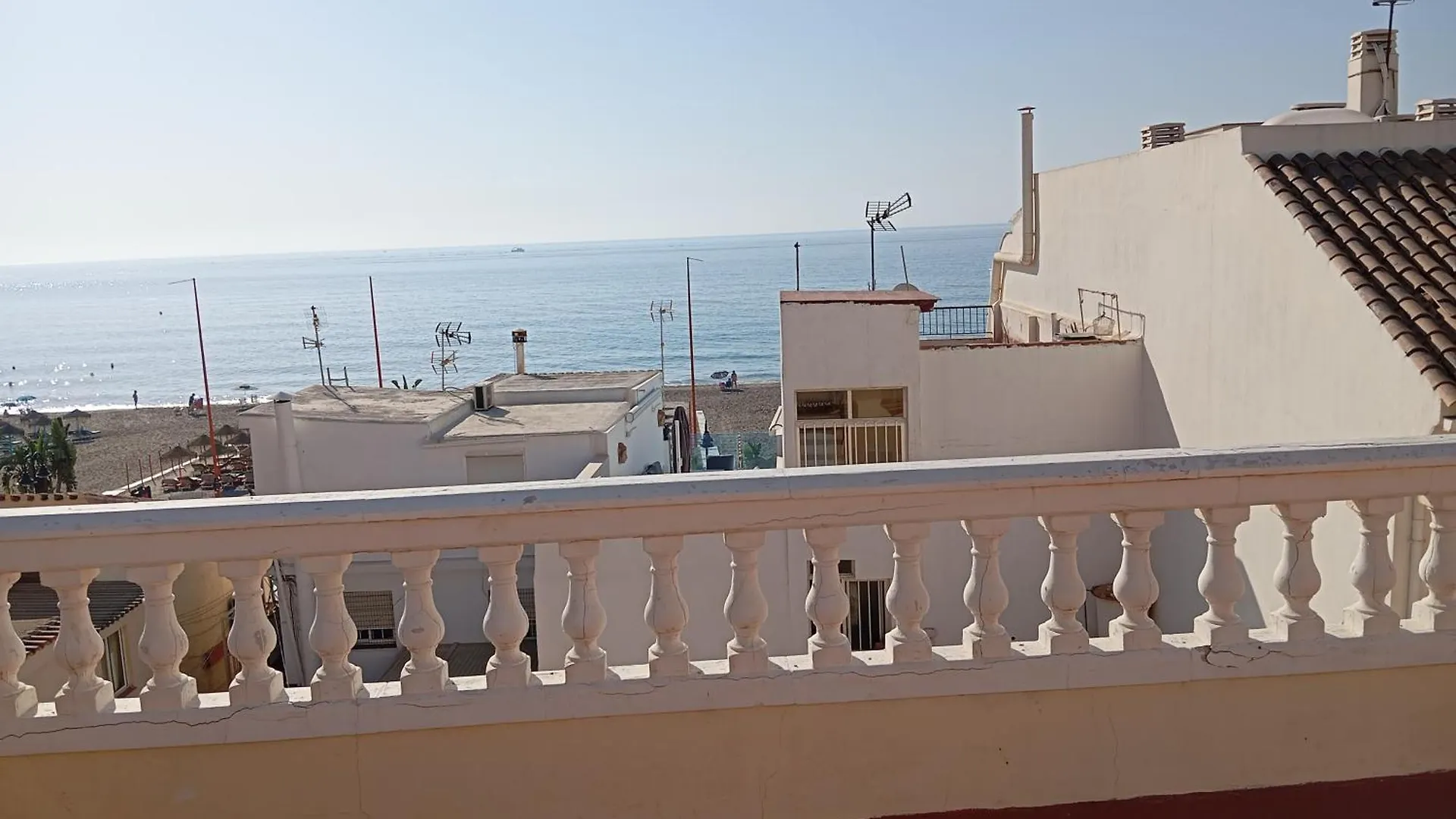 Edificio Maria Pina La Carihuela Calle Los Perros Torremolinos Apartman