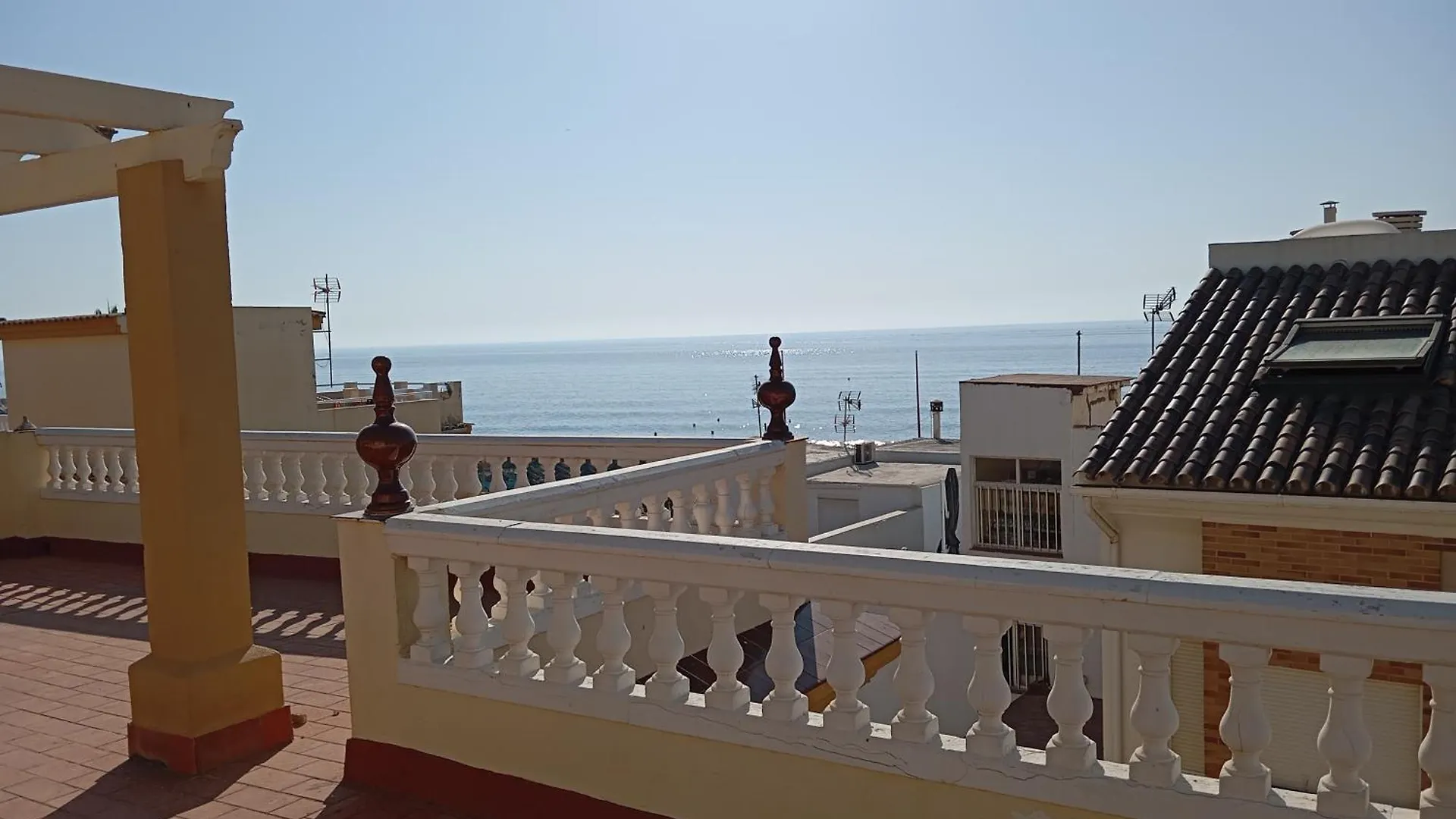 Apartman Edificio Maria Pina La Carihuela Calle Los Perros Torremolinos Spanyolország